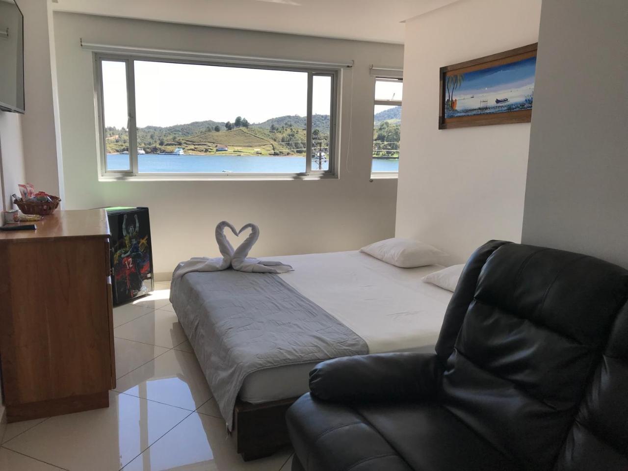 Hotel Bahia Guatapé Eksteriør billede